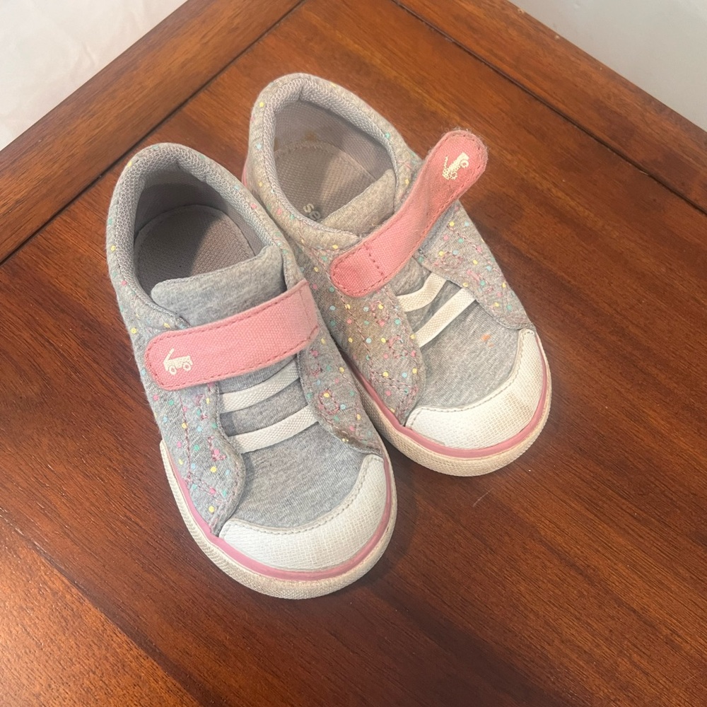 See Kai Run Gray and Pink Sporty Sneakers